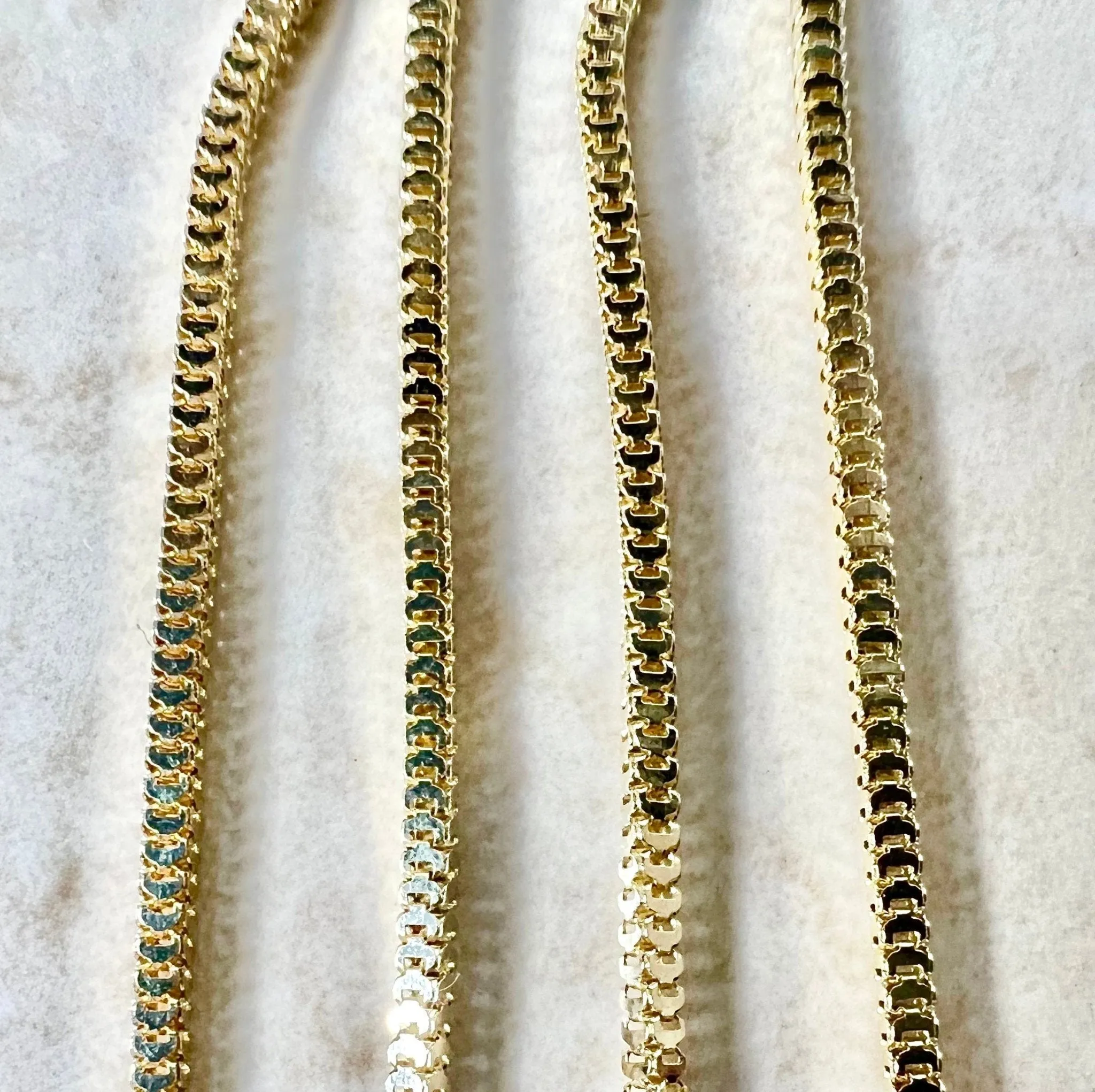 14 Karat Yellow Gold 19 Inches Box Chain Necklace