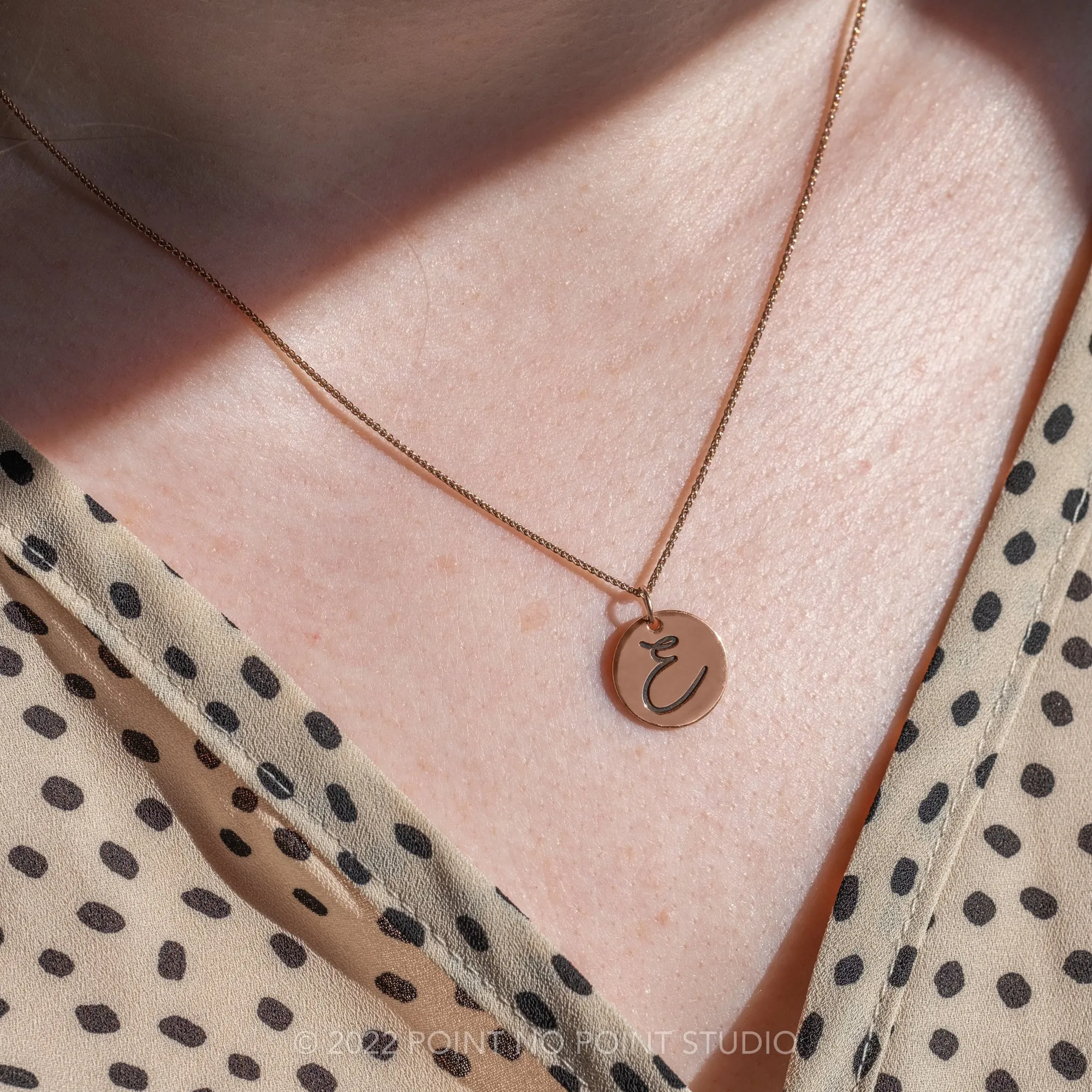 14k Gold Engraved Arden Single Initial Large Round Charm