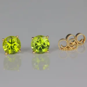 14K Yellow Gold Round Brilliant Peridot Stud Earrings 1.07 Carats