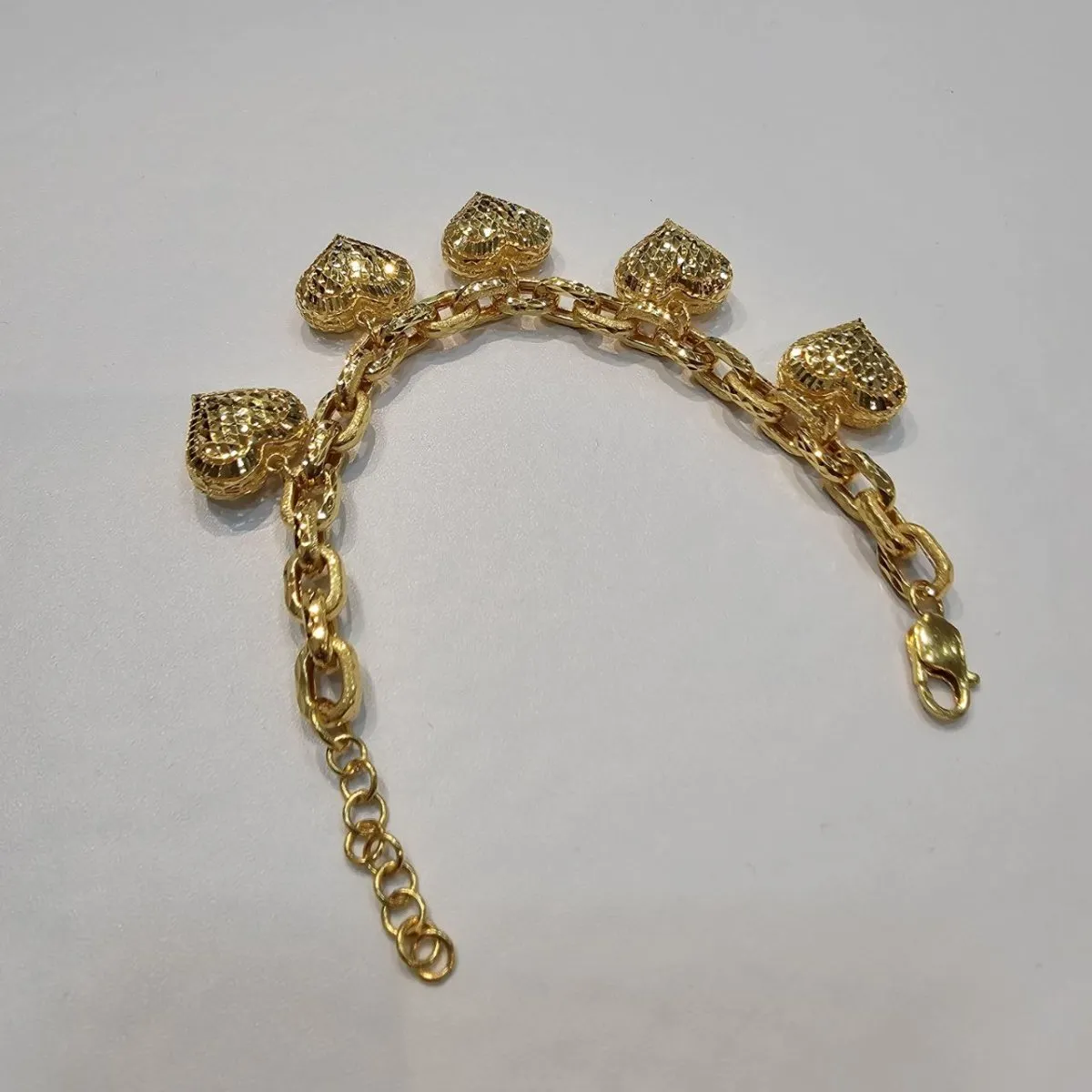 22k / 916 Gold Golden Heart Charm Bracelet