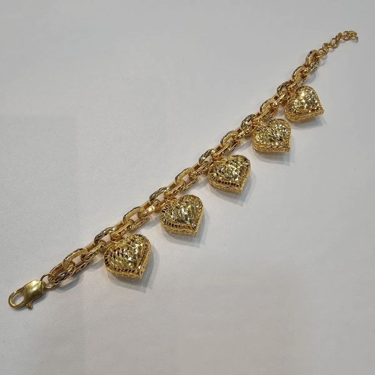 22k / 916 Gold Golden Heart Charm Bracelet