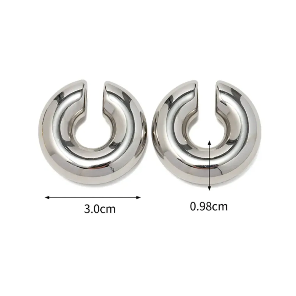 ALI C SHAPED EARRINGS