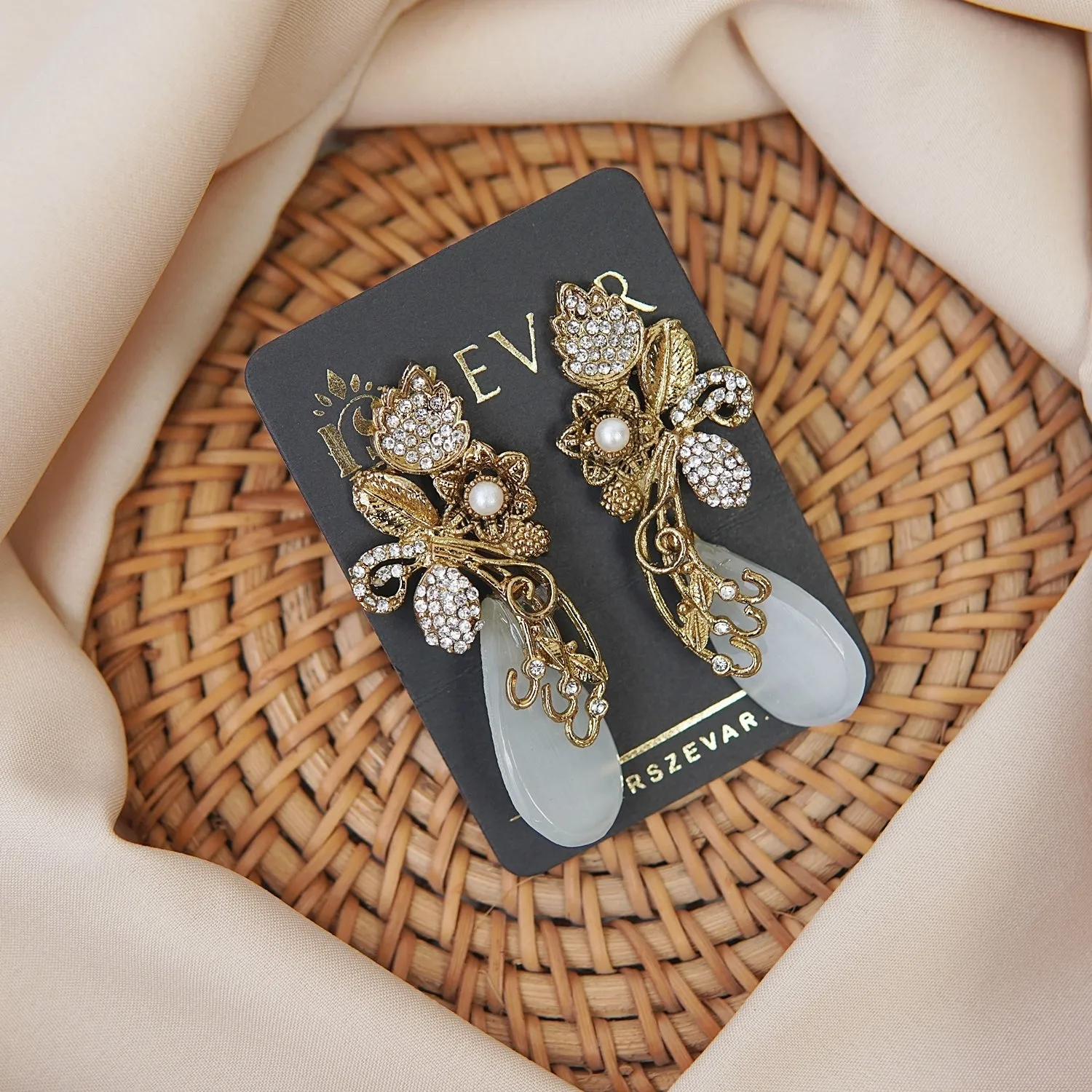 Antique Twinkle Earrings