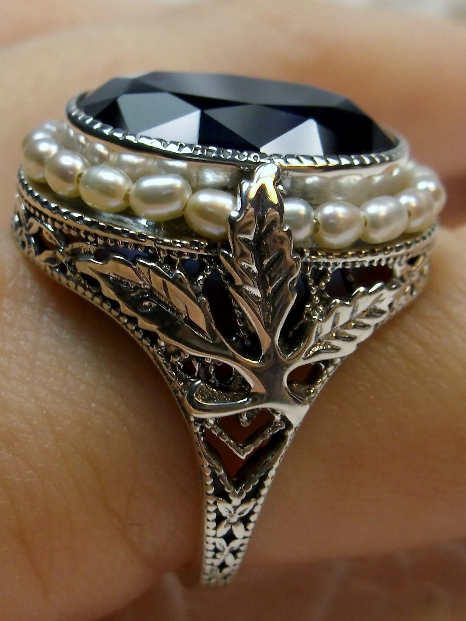 Blue Sapphire Ring, Garden Leaf Silver Filigree, Victorian Jewelry #D156