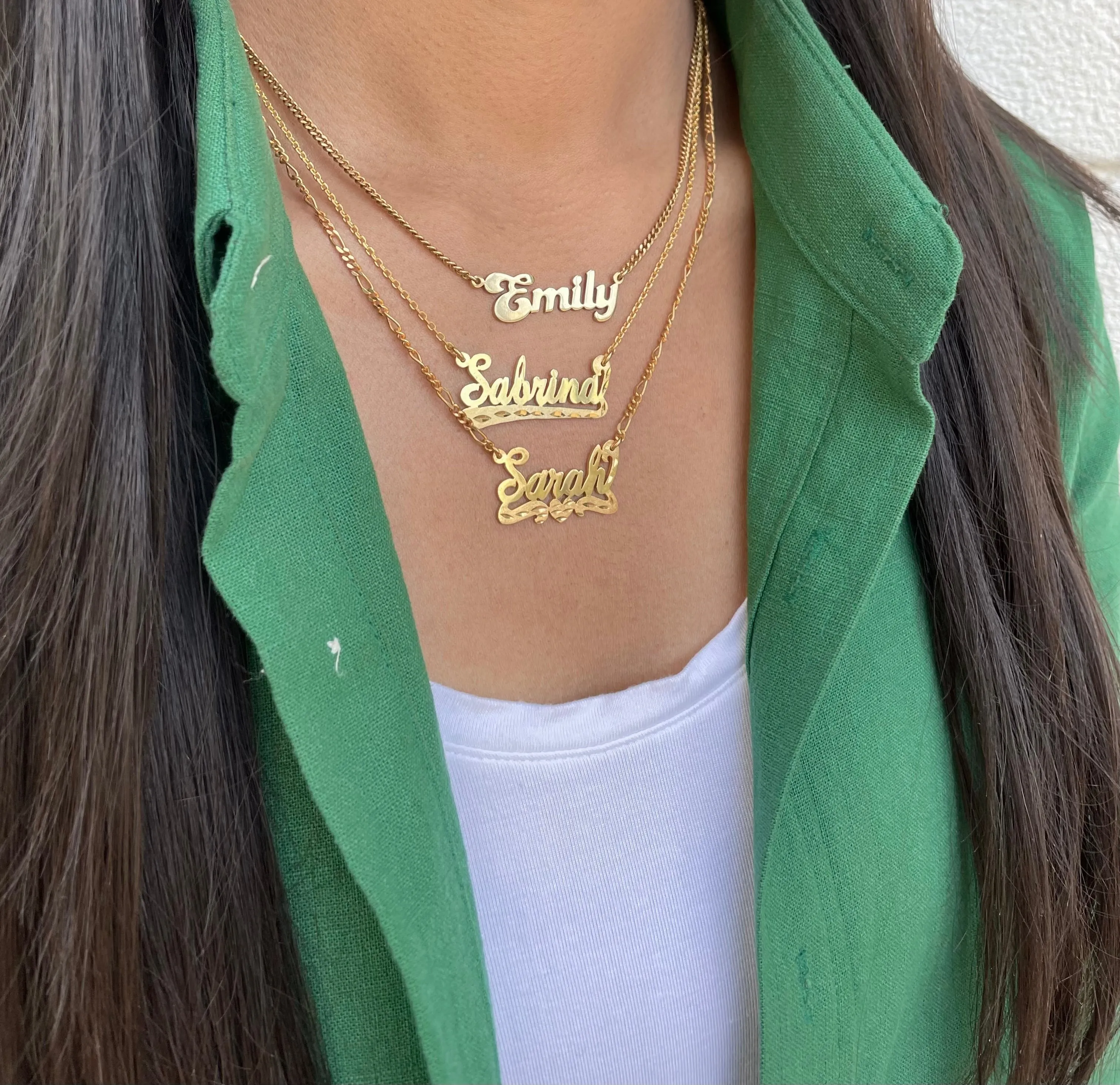 Bodega Center Heart Script Nameplate Necklace