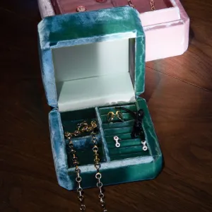 Camino Jewelry Box