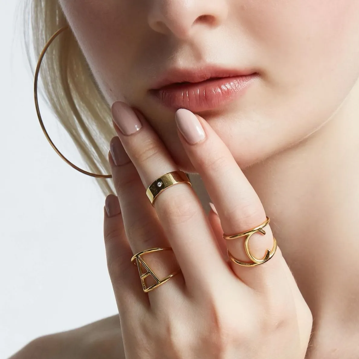CIELA DIAMOND-DUO NAME RING BAND