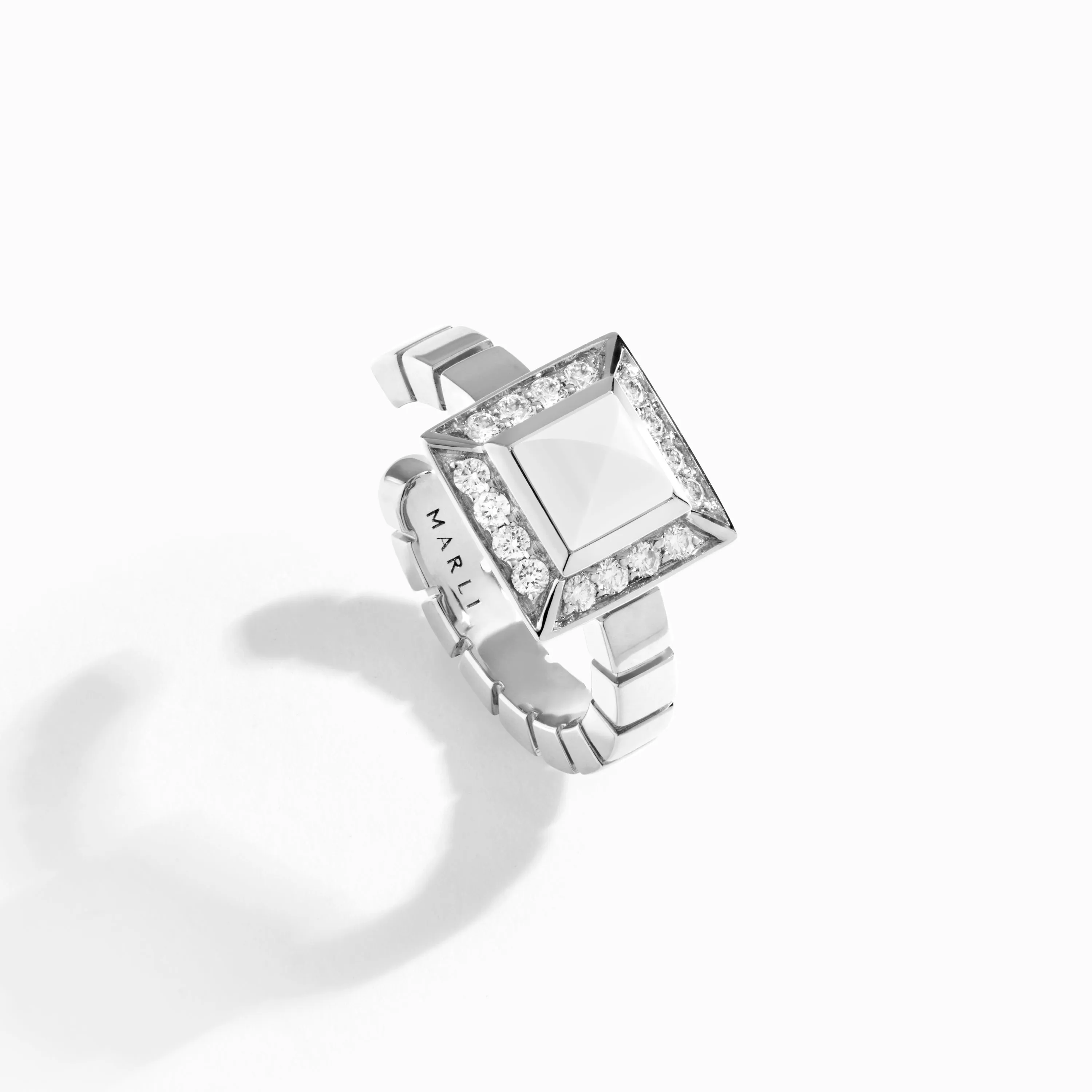 Cleo Lotus Pavé Ear Cuff (Single L)