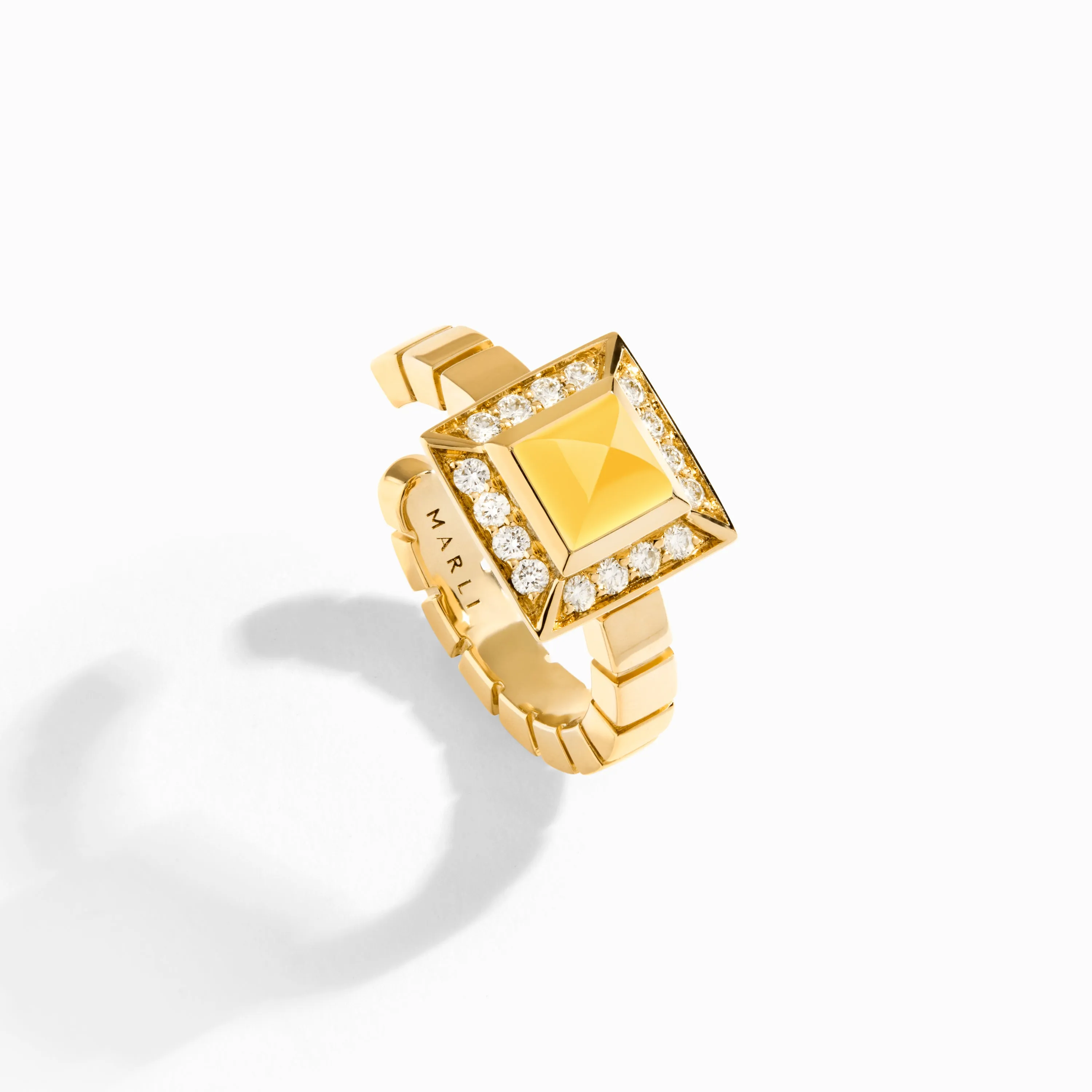 Cleo Lotus Pavé Ear Cuff (Single R)