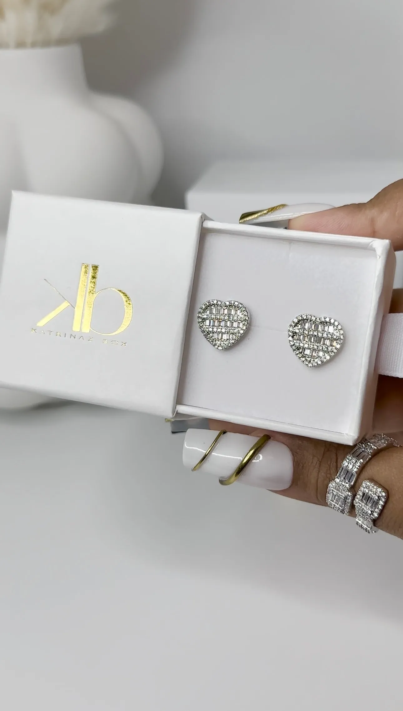 CRUSHED HEART EARRINGS