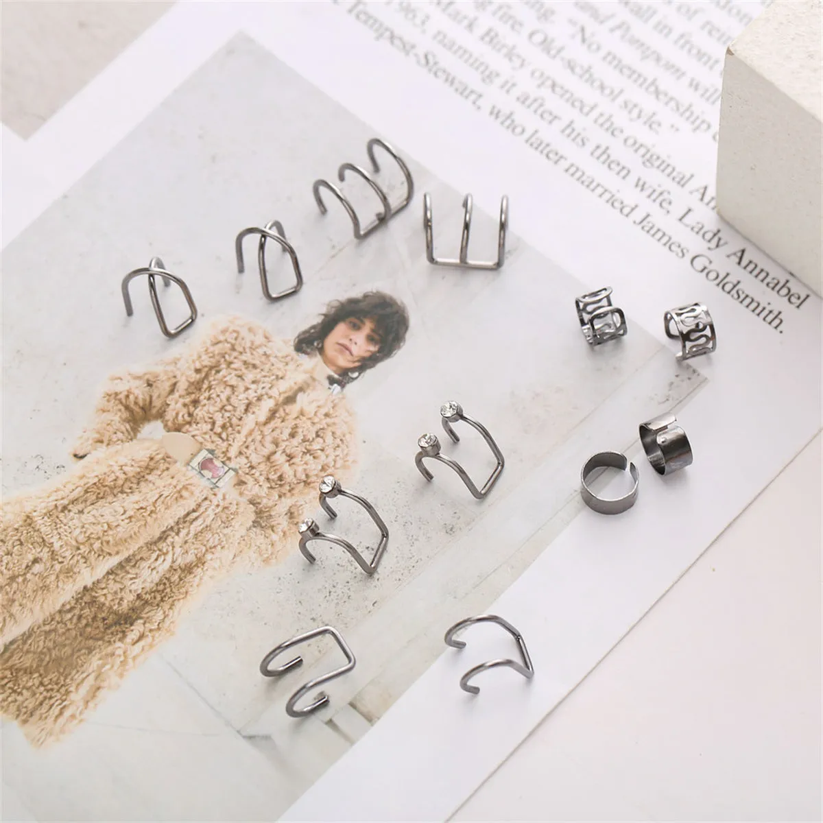 Cubic Zirconia & Black Ear Cuff Set