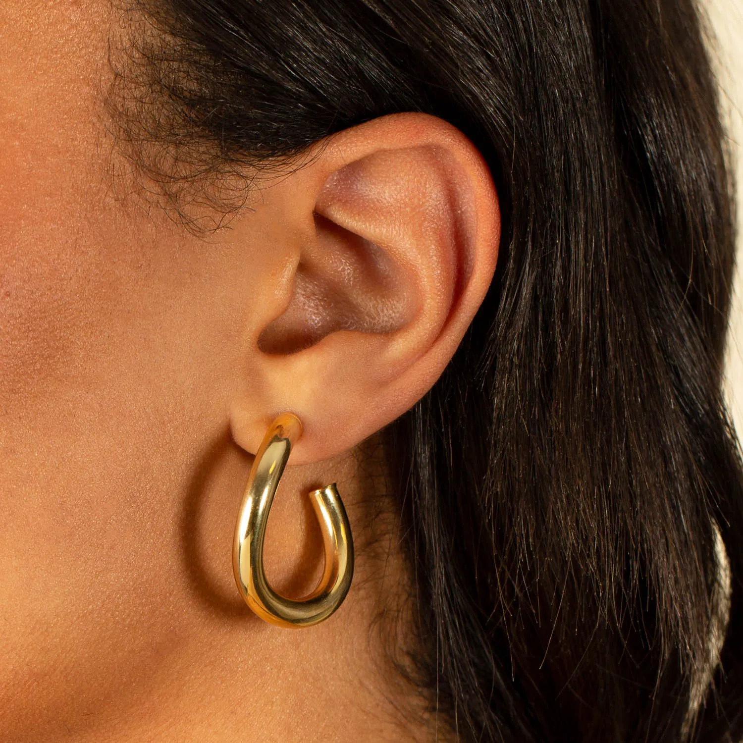Curved Tube Hoop Earring