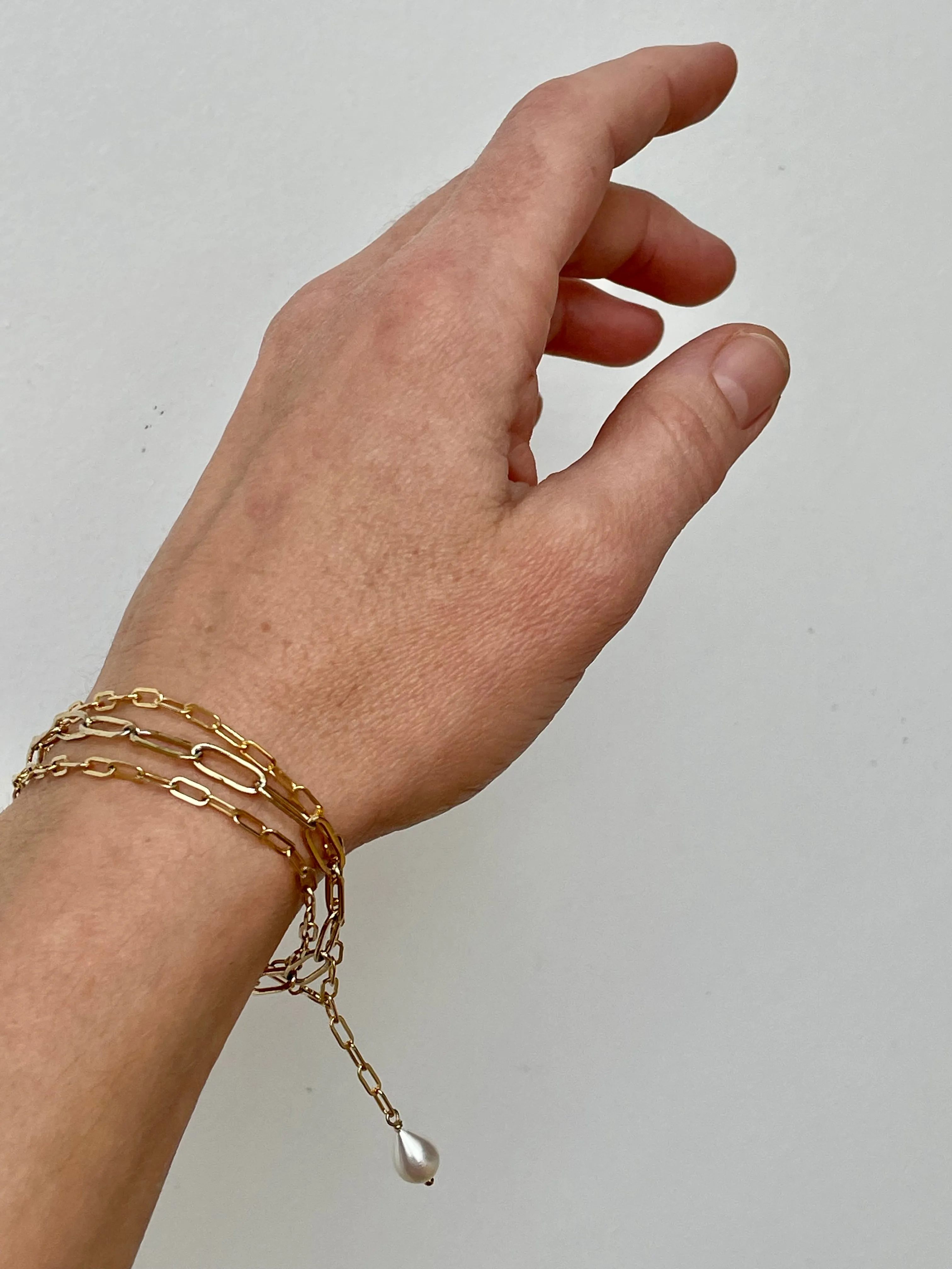 Elegant Drop Bracelet