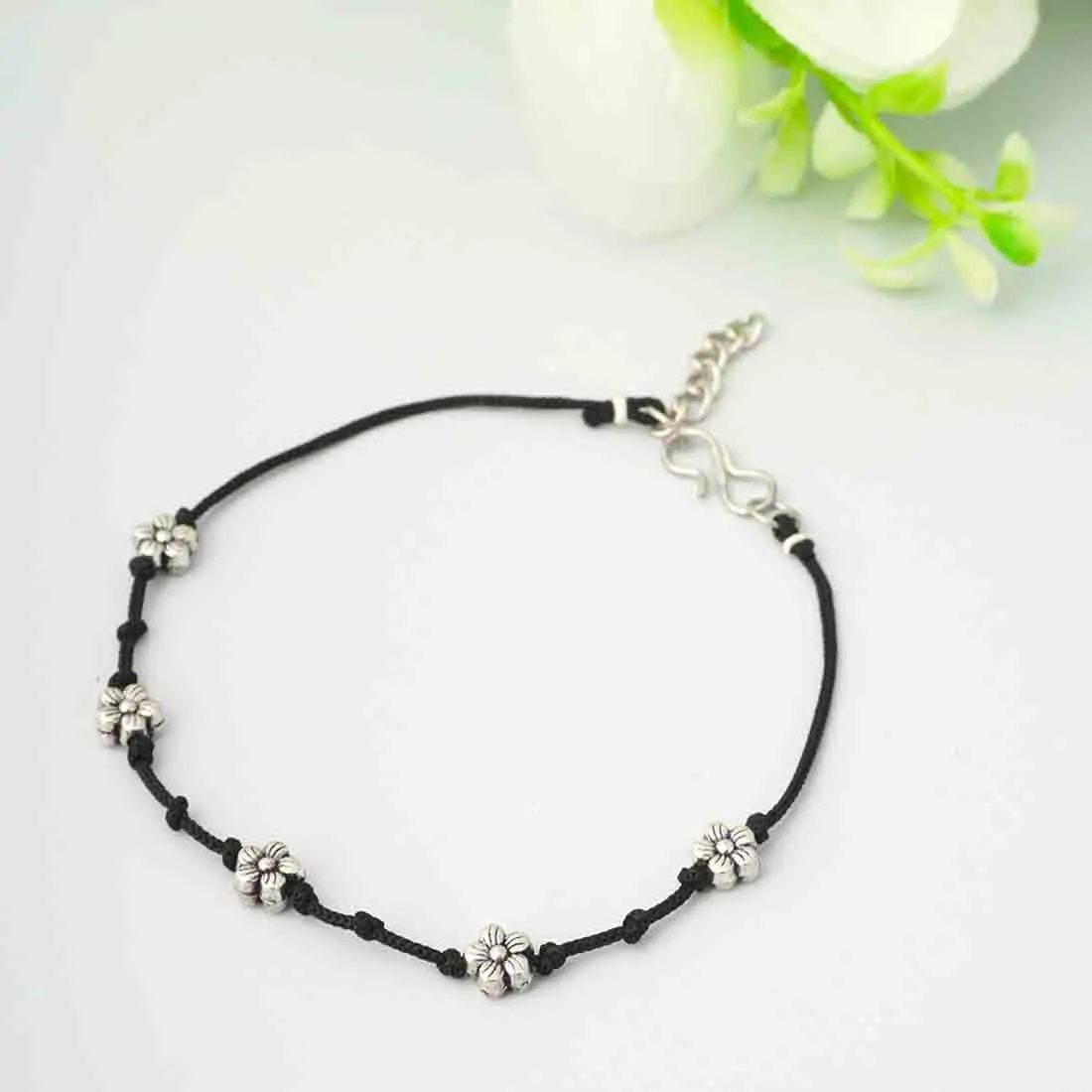 Floral Thread Anklet
