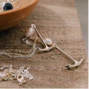 Glee Jewelry - Tide Necklace | White Pearl