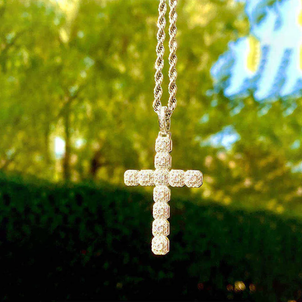 Hiphop Luxury Jewelry Custom Silver Shaped 18k Gold Men Pendant Iced Out Diamond Cross Pendant necklace