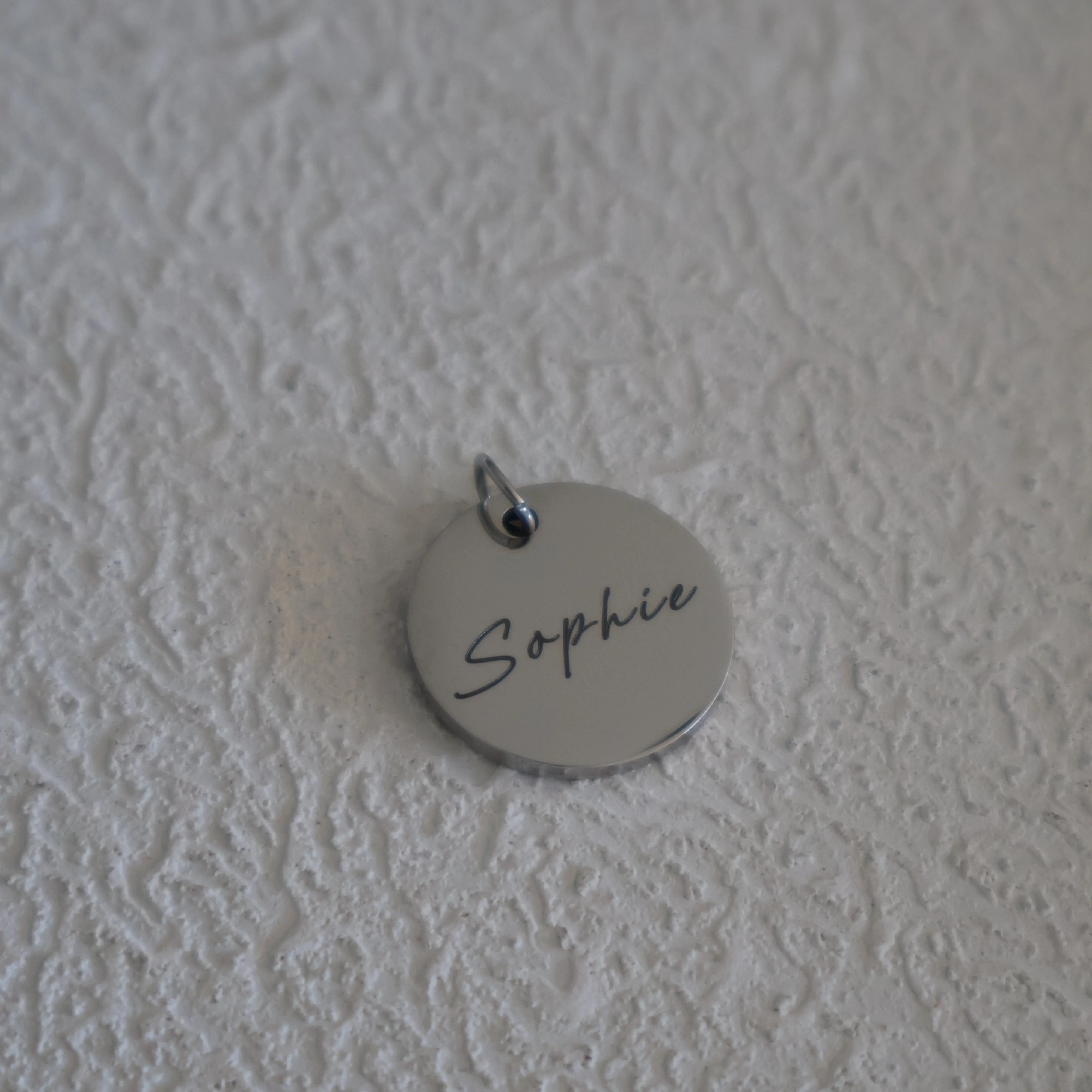 Individual Medium Pendant
