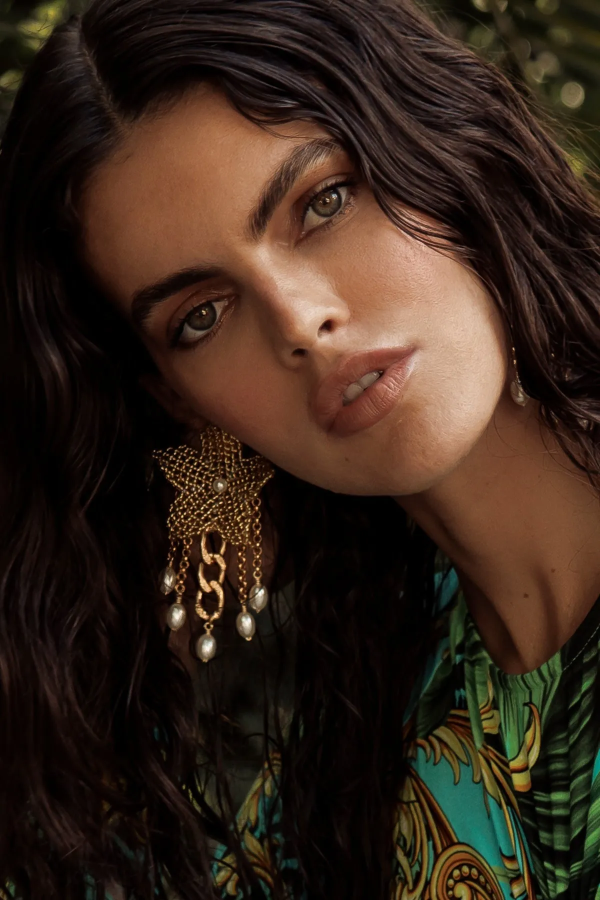 JEWELRY - Gold Floral Earrings • White|gold