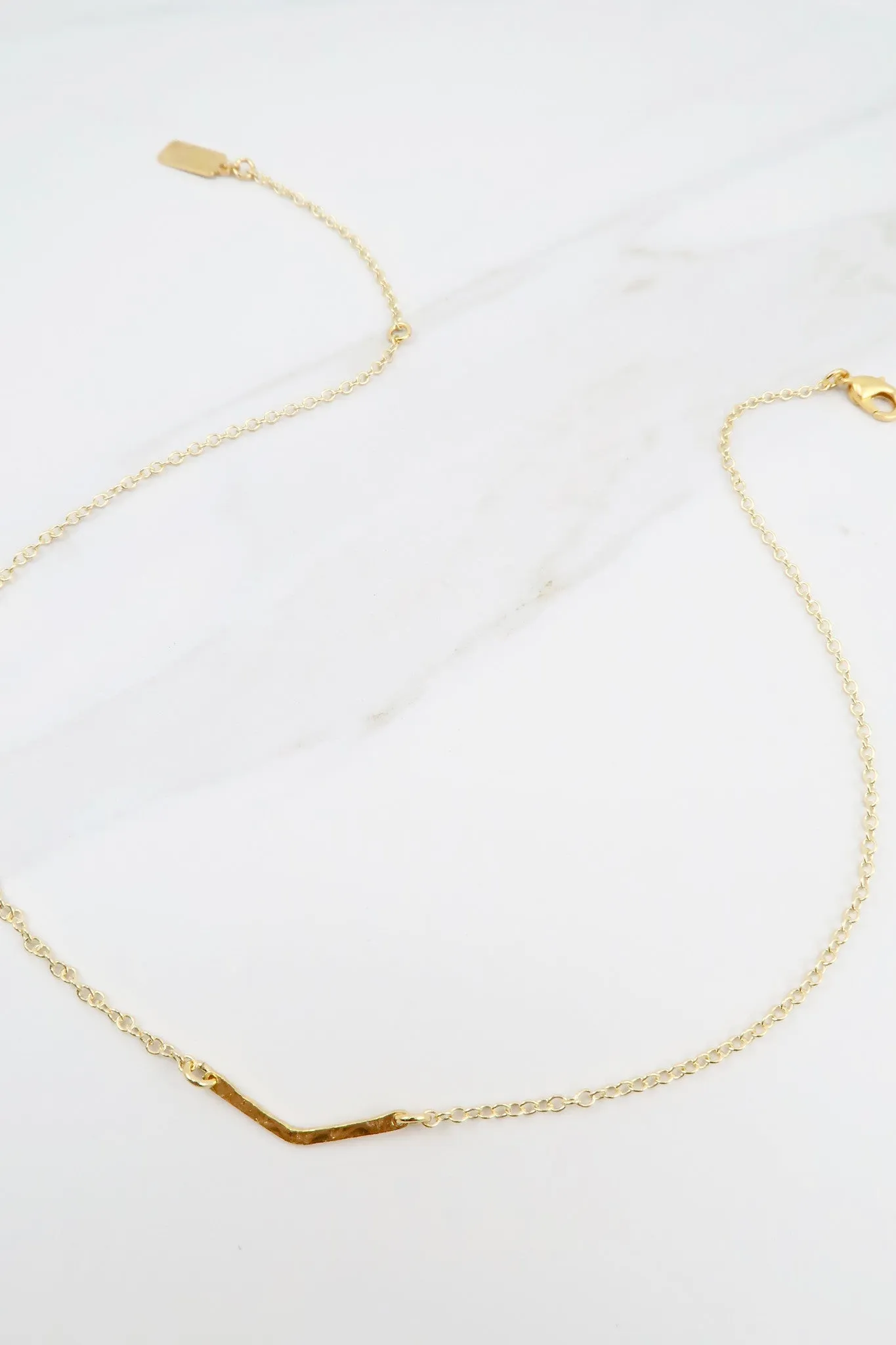 LEAH CHOKER