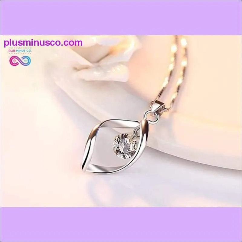 Minimalist Twist Design Crystal Necklaces & Pendants Fashion