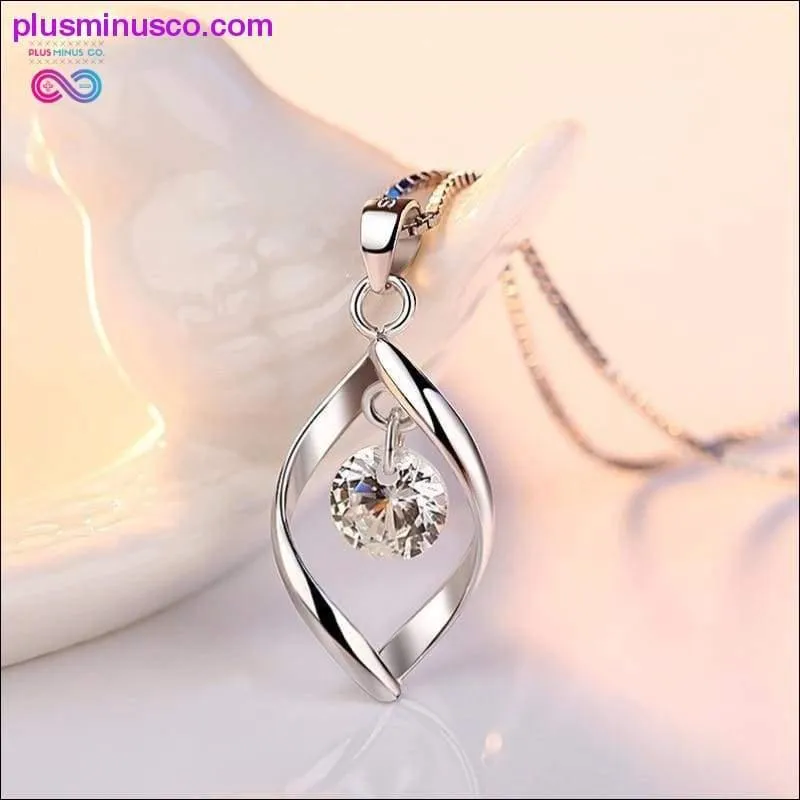 Minimalist Twist Design Crystal Necklaces & Pendants Fashion