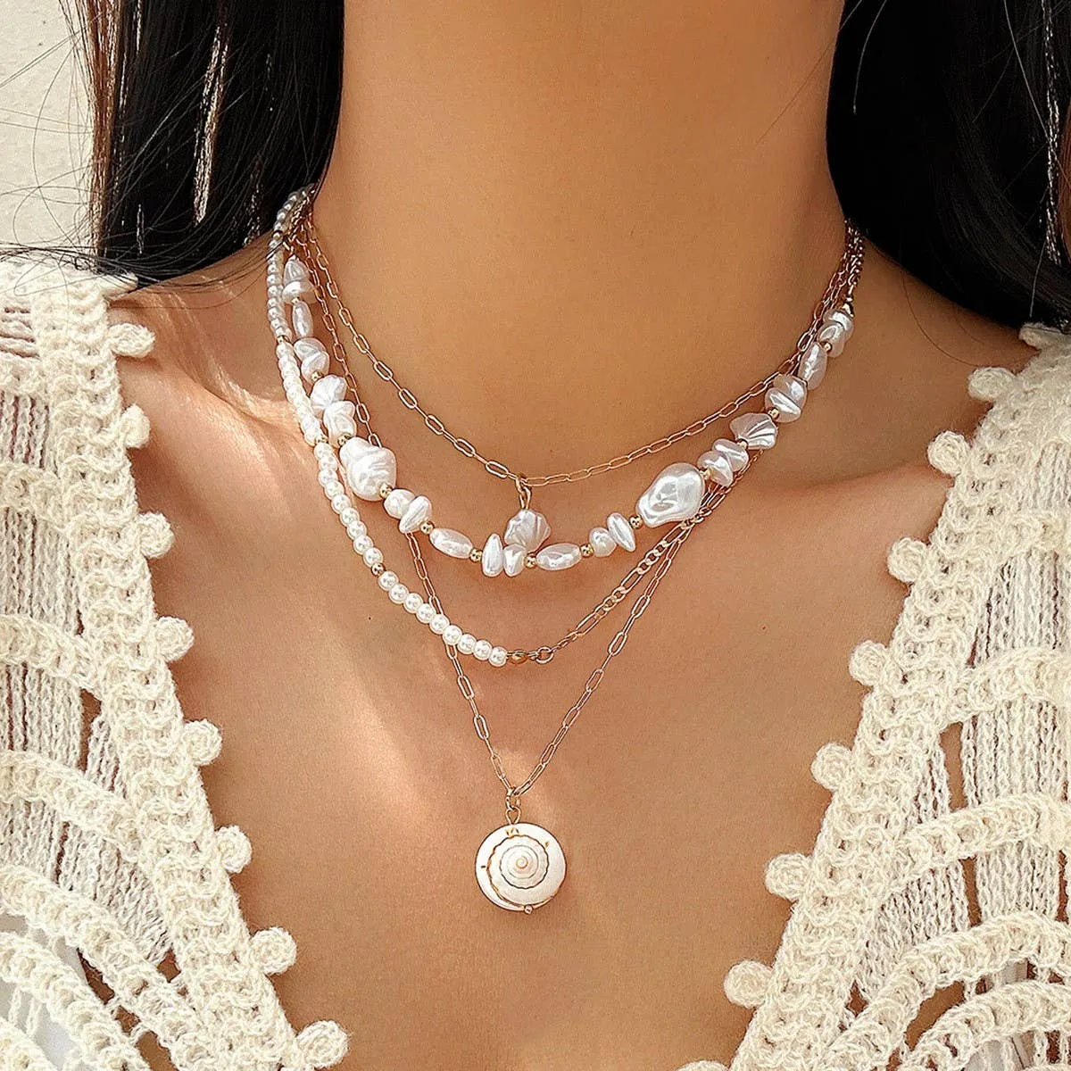 Ocean Style Conch Shell Multilayer Necklace (Pearl Seashell)
