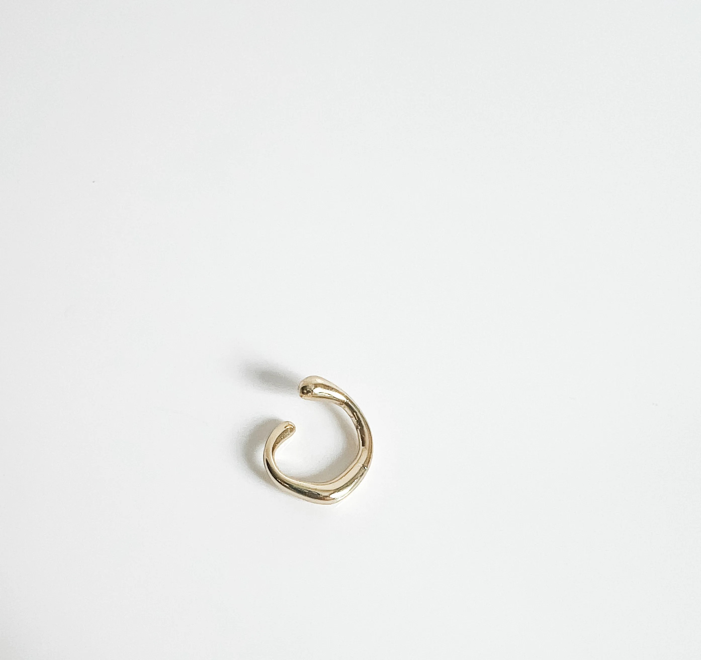 Organic ear cuff