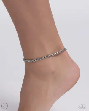Paparazzi - Dainty Declaration - White Anklet