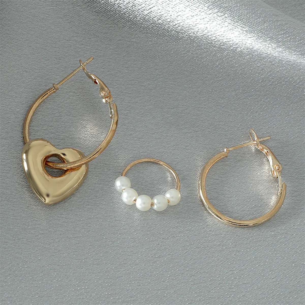 Pearl & 18K Gold-Plated Heart Huggie Earrings Set