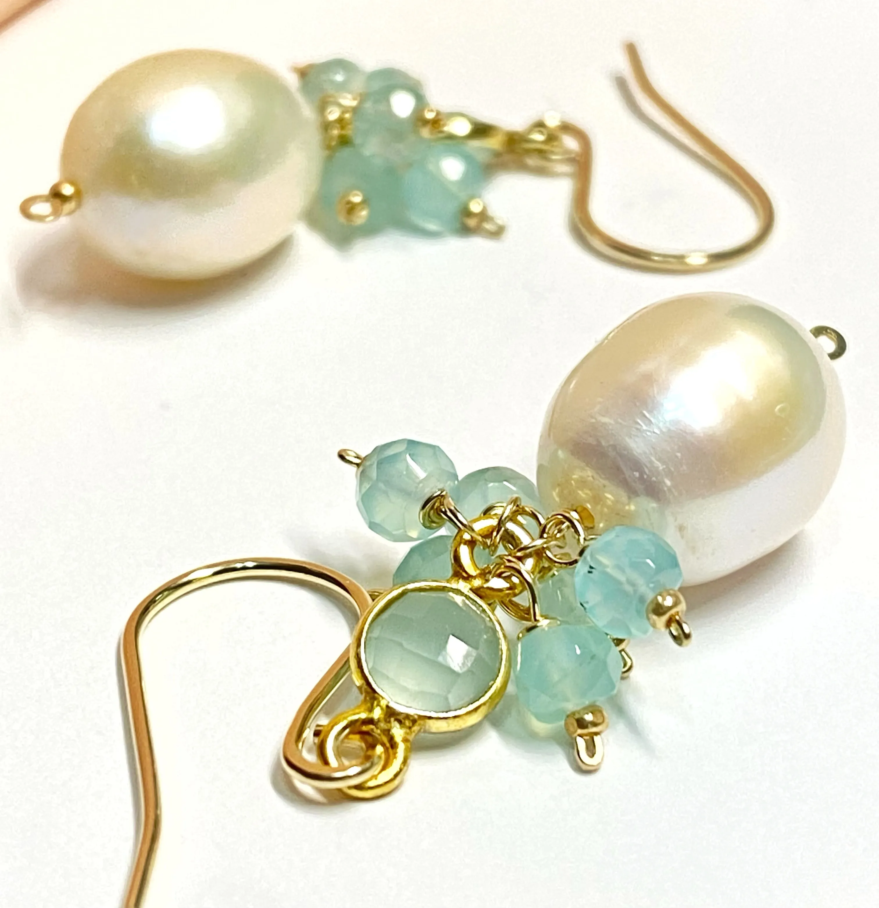 Pearl, Gemstone Cluster, Aqua and Dangle Earring