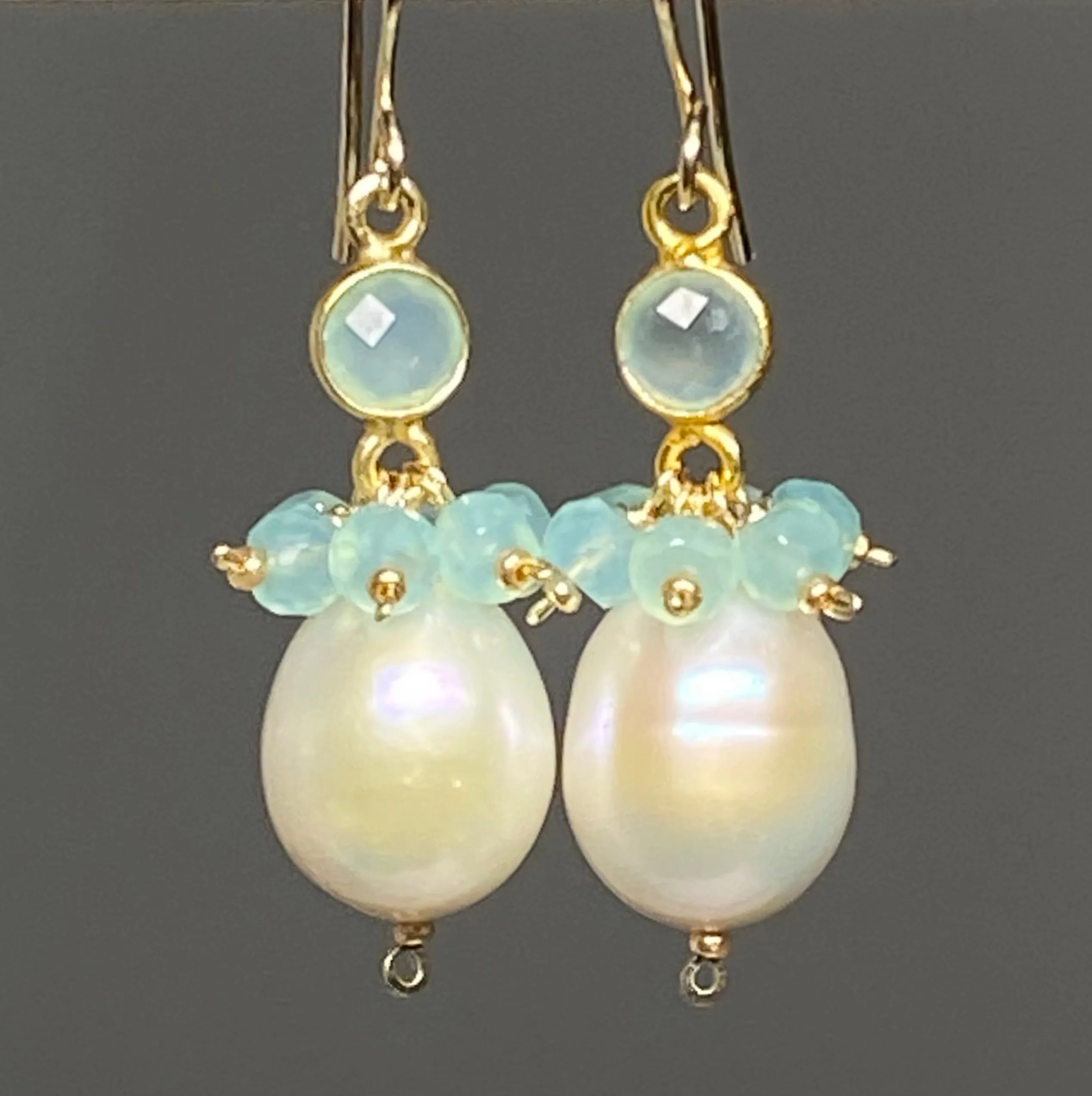 Pearl, Gemstone Cluster, Aqua and Dangle Earring