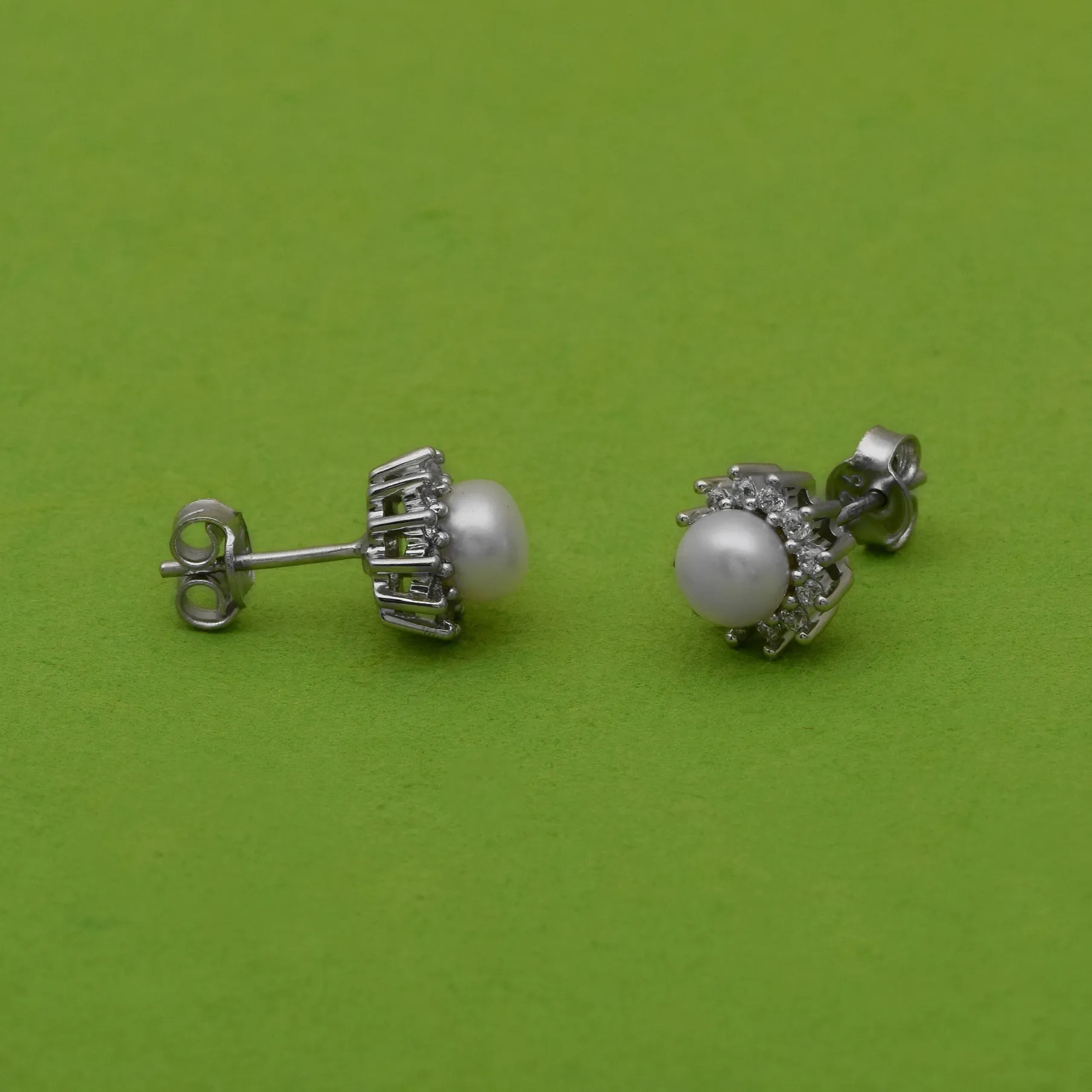 Pearl Studs