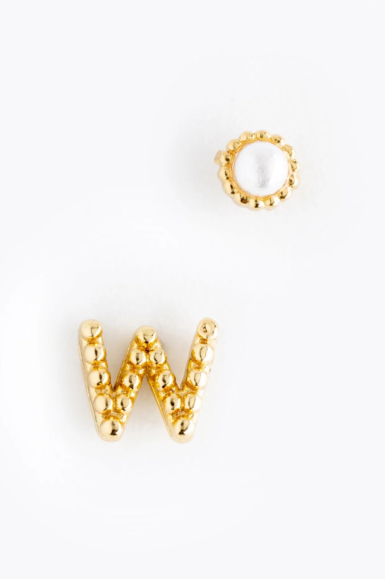 Pearl W Ball Stud Earrings