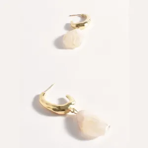Resin Drop Textured Hoop Earrings (Cream/Gold)