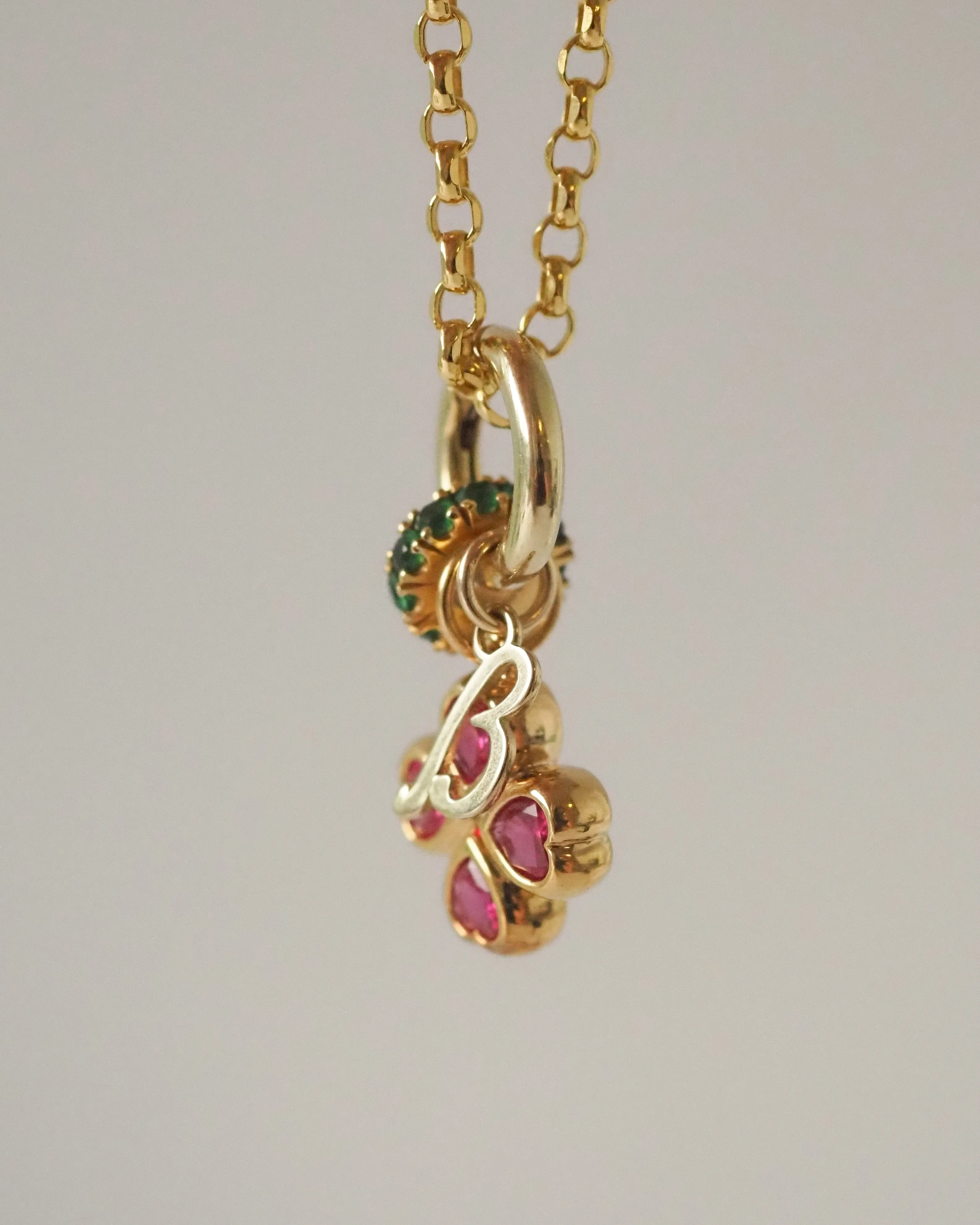 ROUND CHARM BAIL