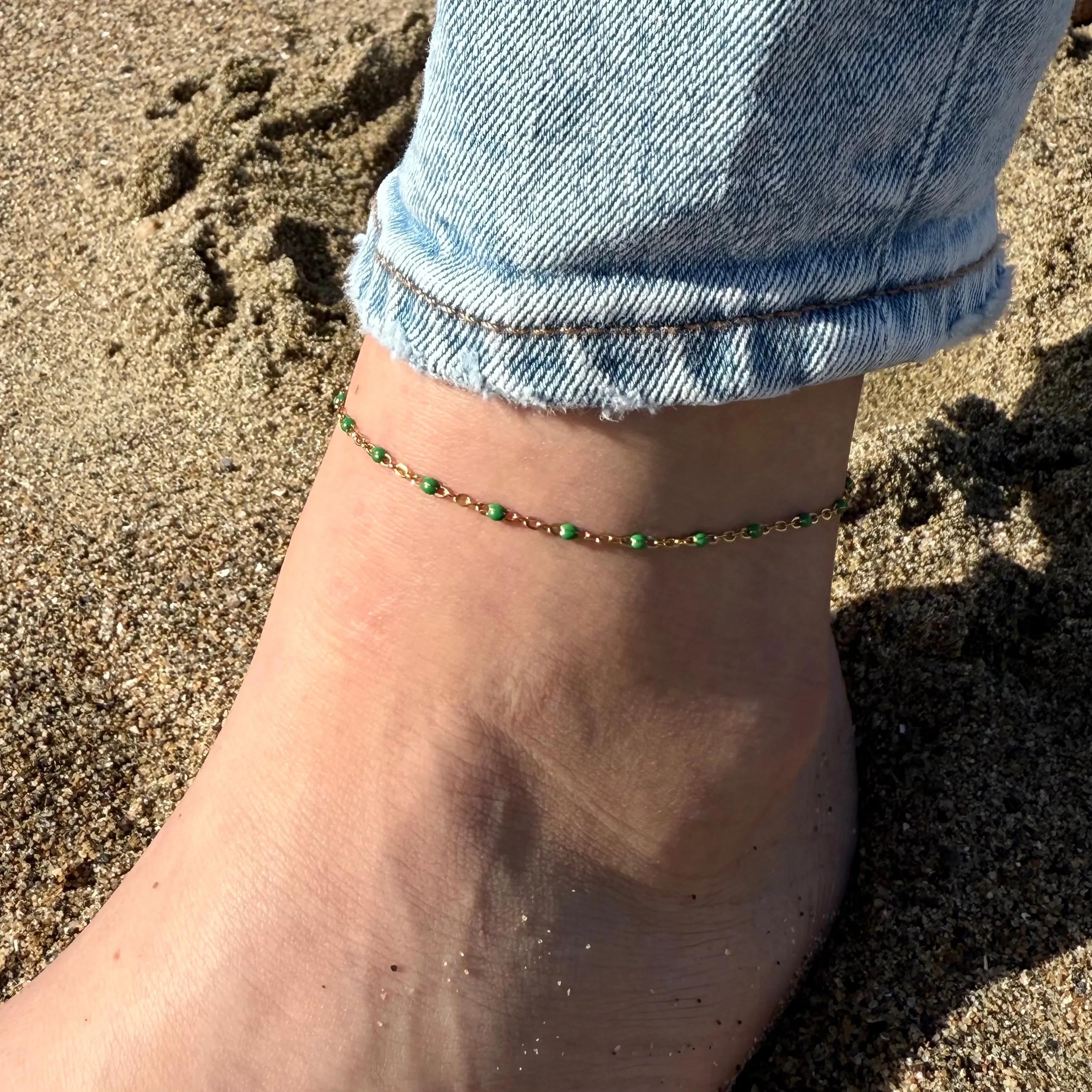 ROXIE DAINTY GOLD GREEN BEAD CHAIN ANKLET