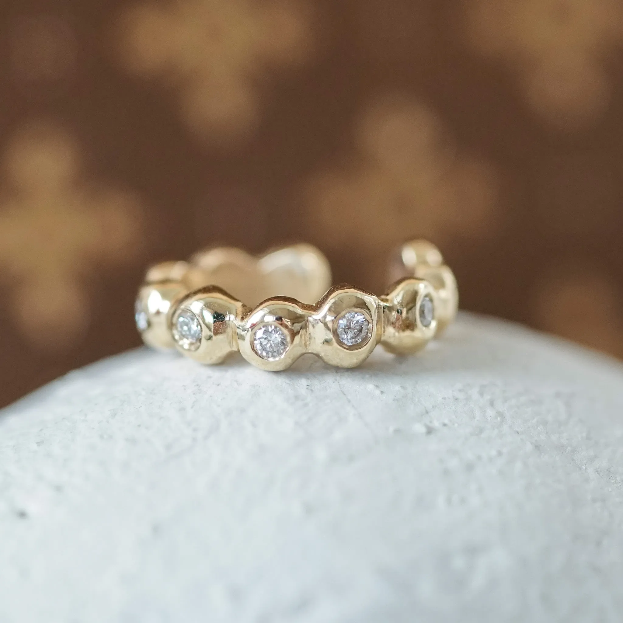 Scalloped white diamonds gold ear cuff