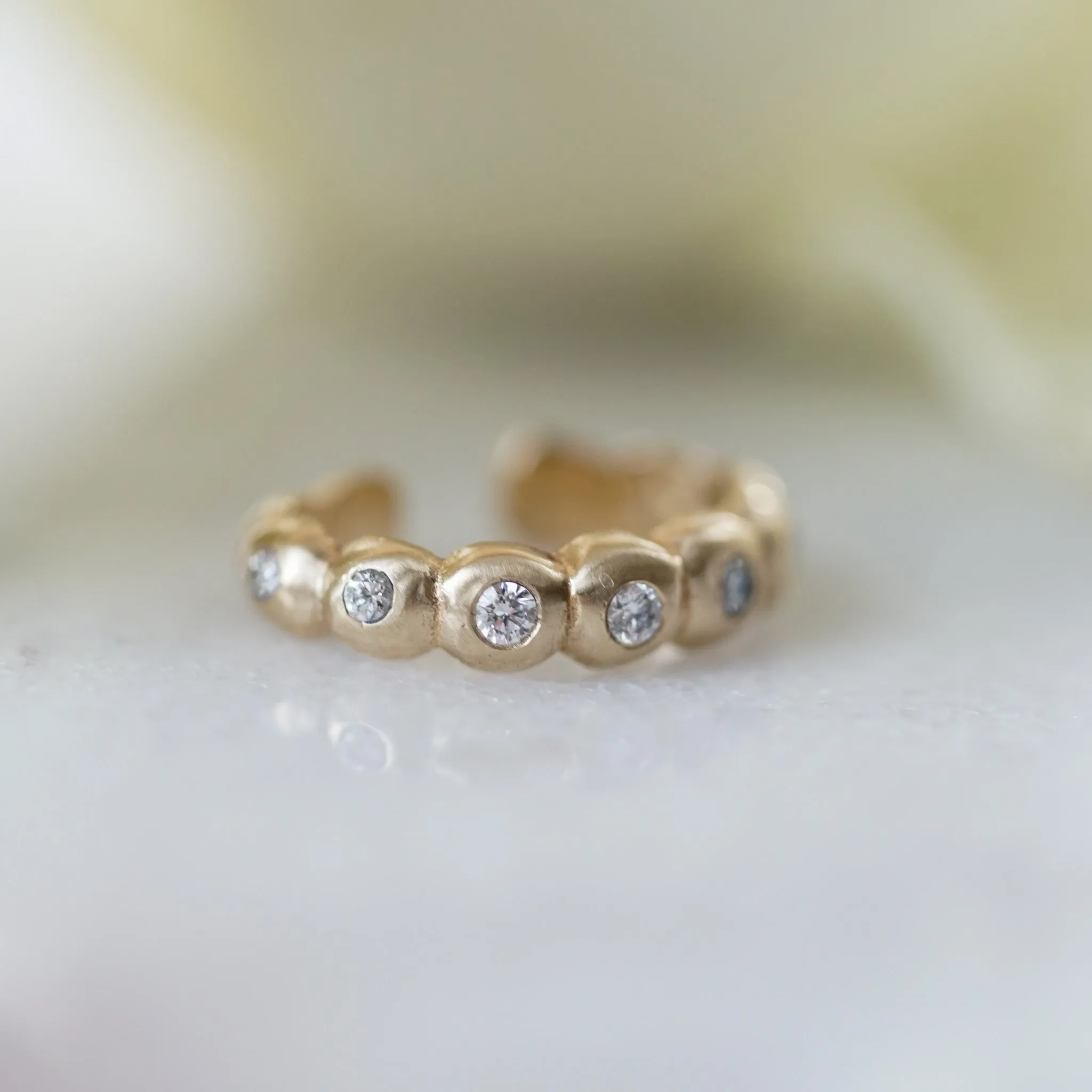 Scalloped white diamonds gold ear cuff