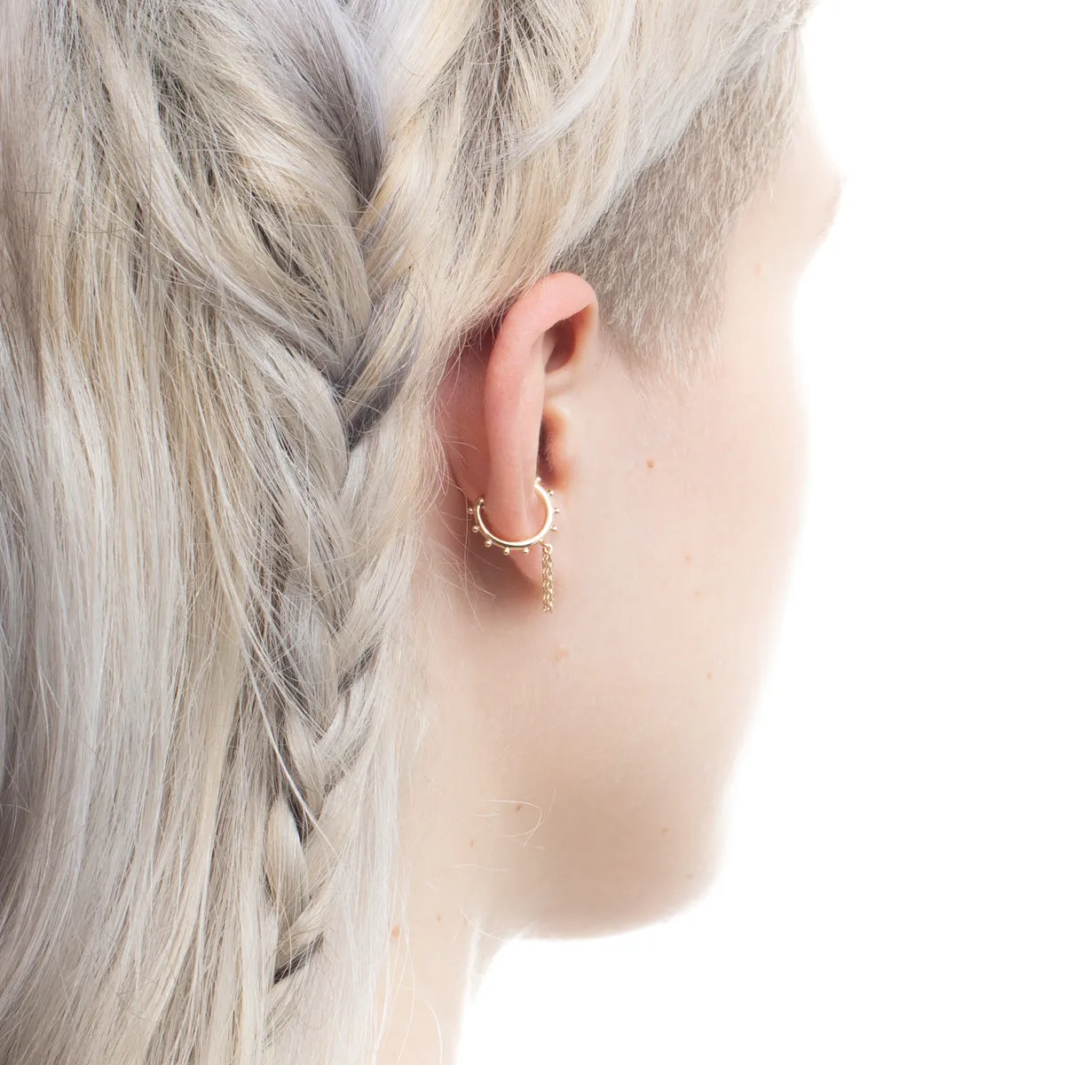 SEA ANEMONE Chain Ear Cuff