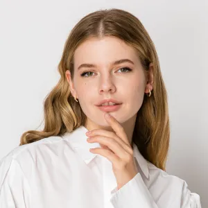 Small Gold Hoop Earrings