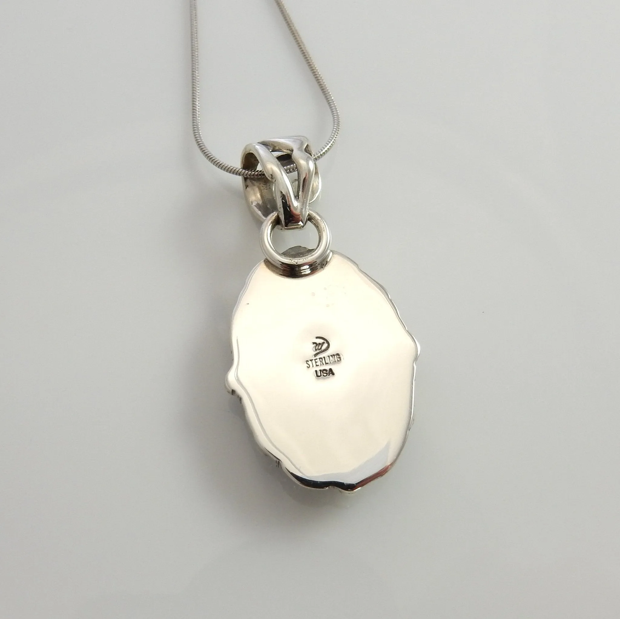 Southwestern Sterling Silver Spiny Oyster Pendant