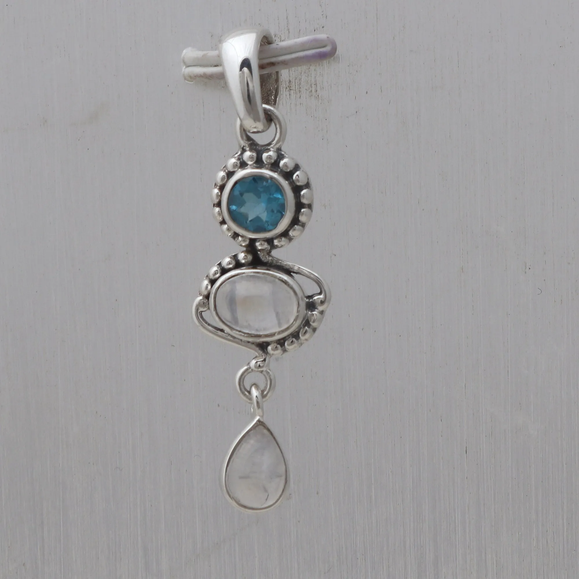 Spectrolite Gemstone Silver Pendant