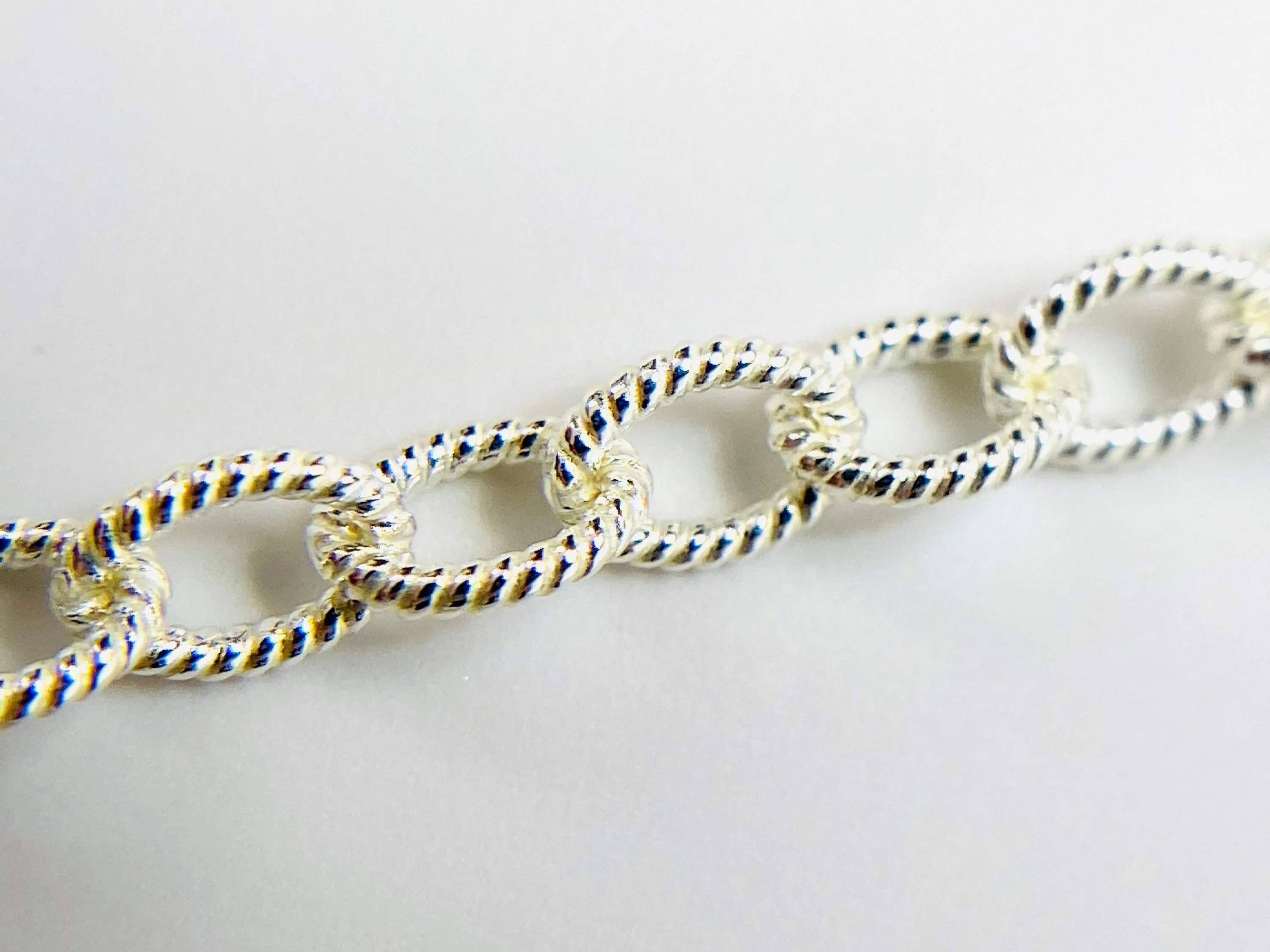 Sterling Silver 4.2mm Screw Wire Chain Sku# Sm417