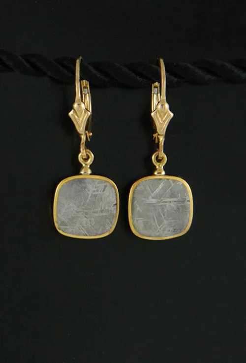 Taza Meteorite Earrings in 18kt Gold