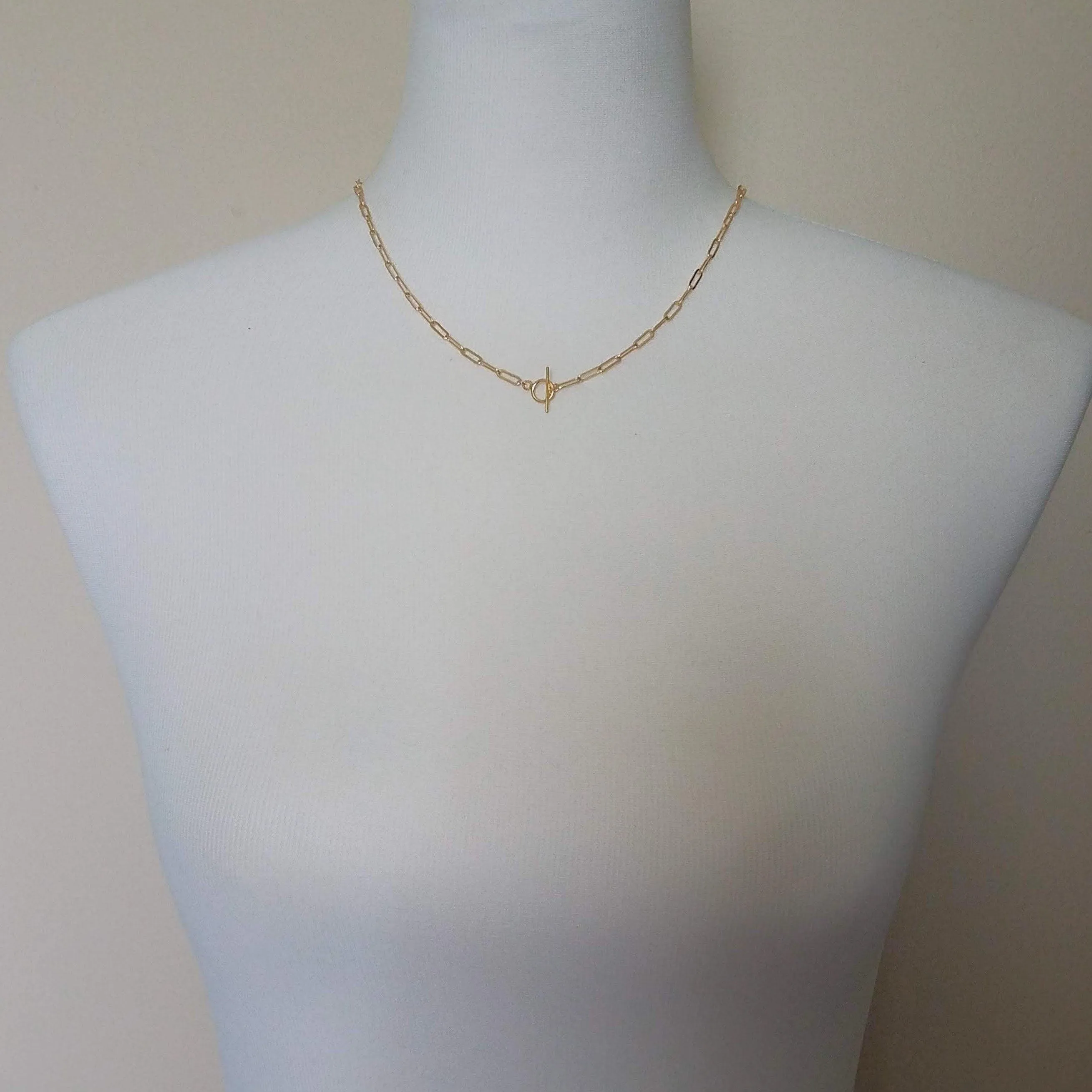 Tiny Gold Oval Link Chain, front toggle clasp, front clasp, small paperclip chain, tiny toggle clasp, little oval chain front clasp necklace