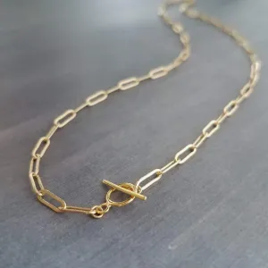 Tiny Gold Oval Link Chain, front toggle clasp, front clasp, small paperclip chain, tiny toggle clasp, little oval chain front clasp necklace
