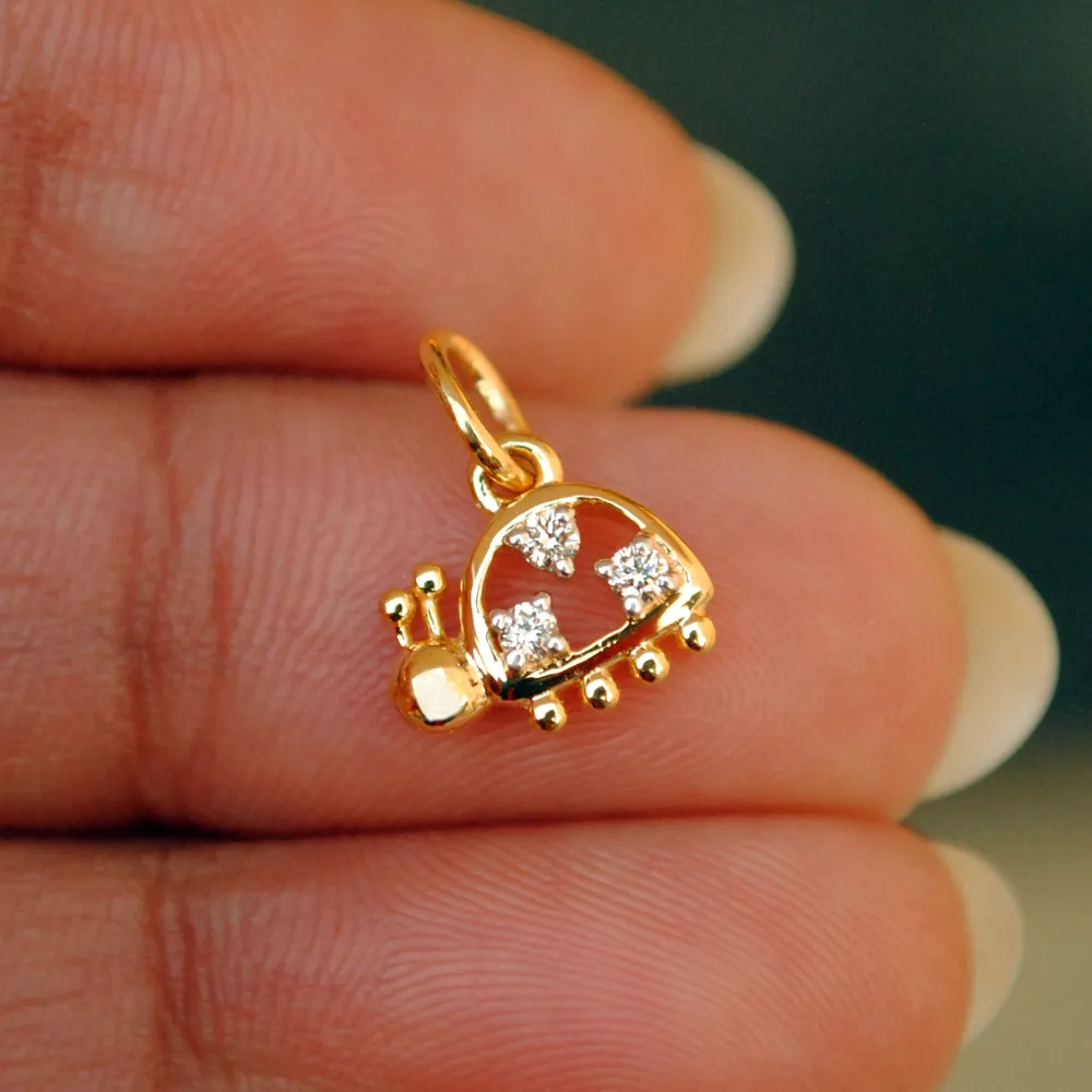 Tiny Ladybug Charm 14K Diamond Pendant (LP096)
