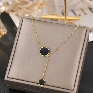 Vintage Black Round Pendant Necklace