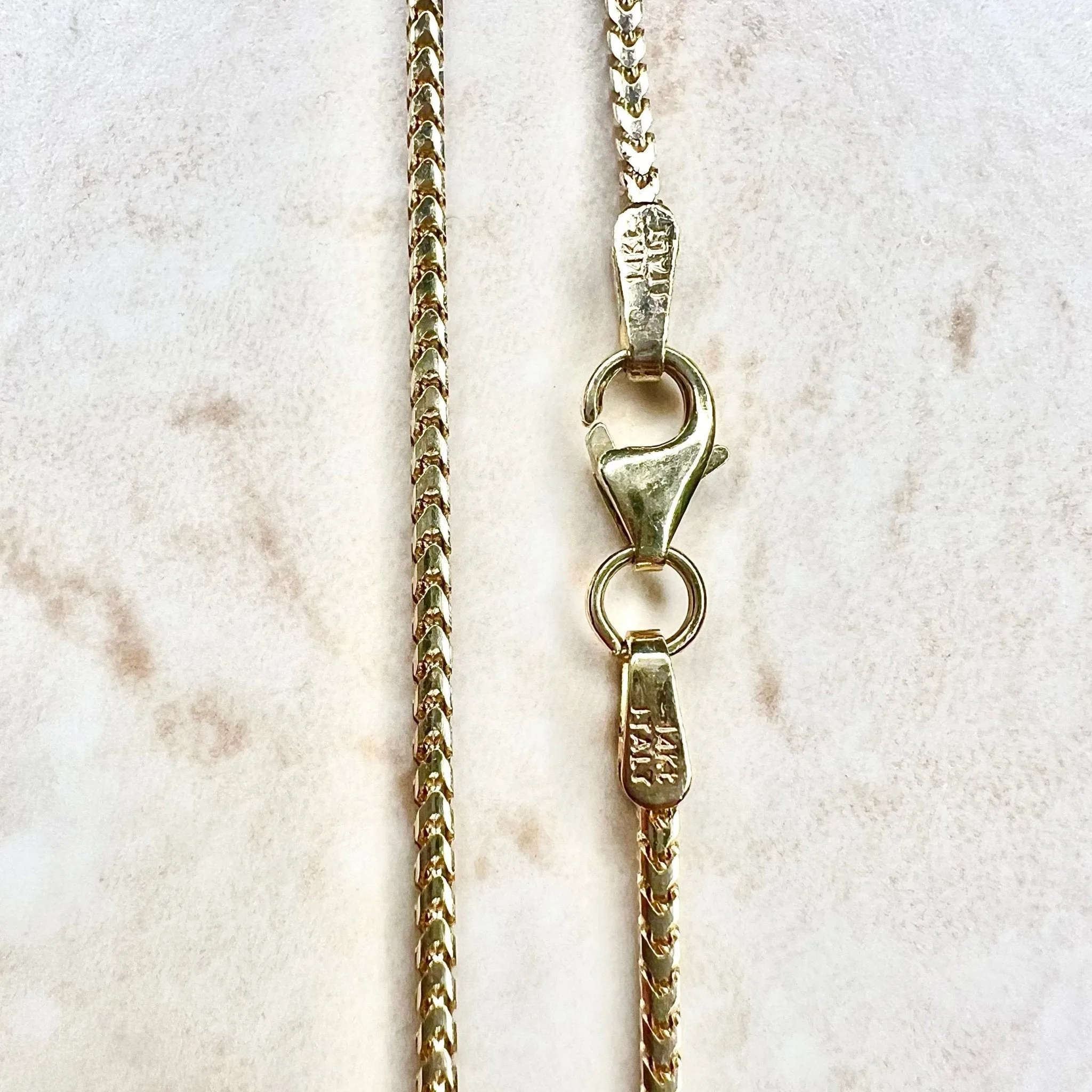 Vintage Italian 14 Karat Yellow Gold Box Chain Necklace