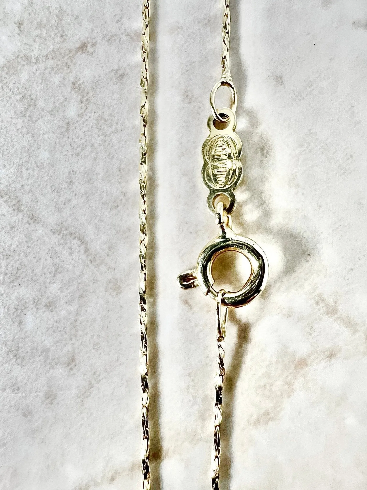 Vintage Italian 18 Karat Yellow Gold 16.25 Inches Chain Necklace By UnoAErre